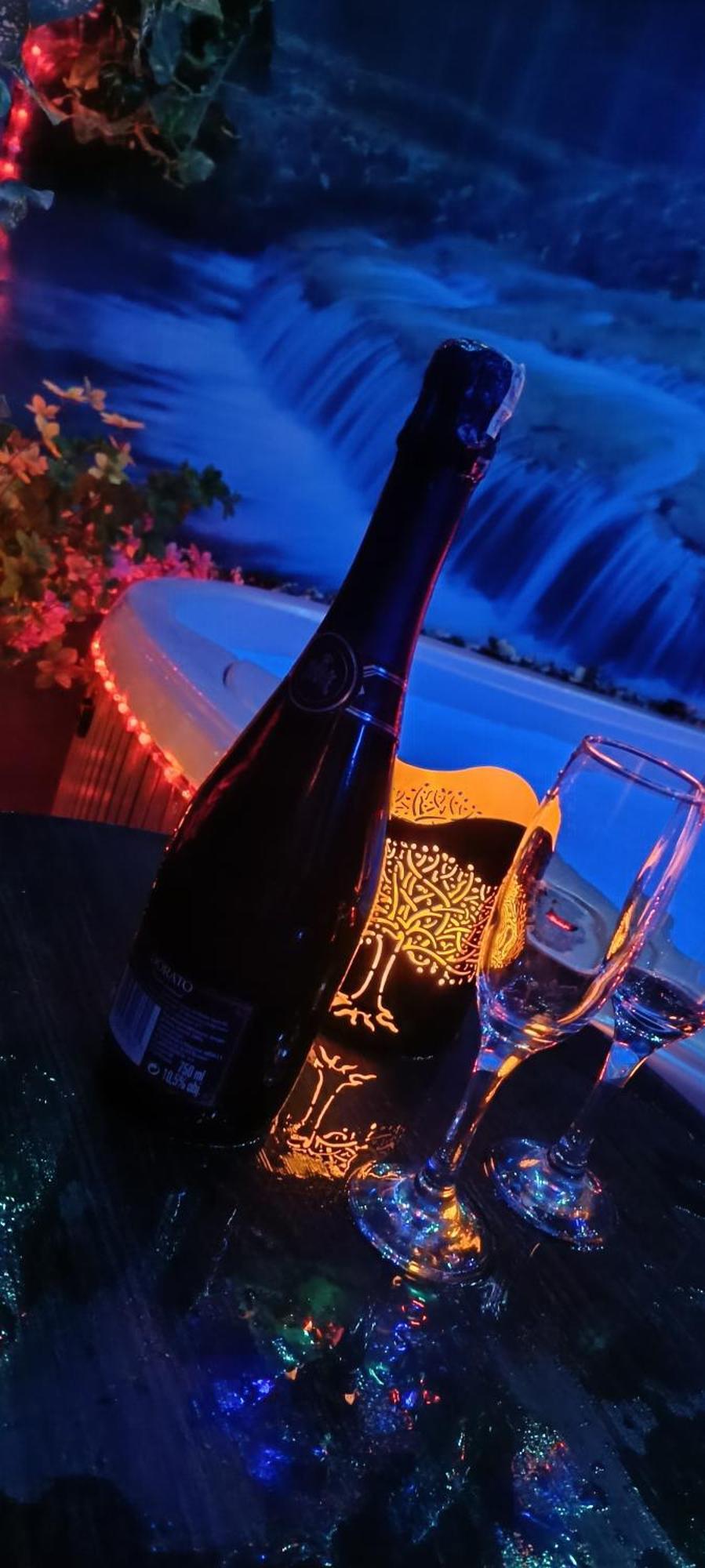 Zajazd Albatros Rzeszow Spa Bagian luar foto