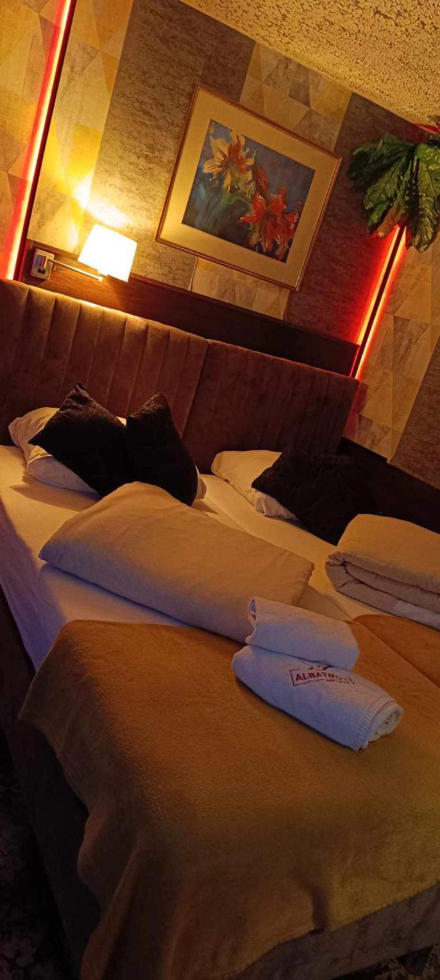 Zajazd Albatros Rzeszow Spa Bagian luar foto