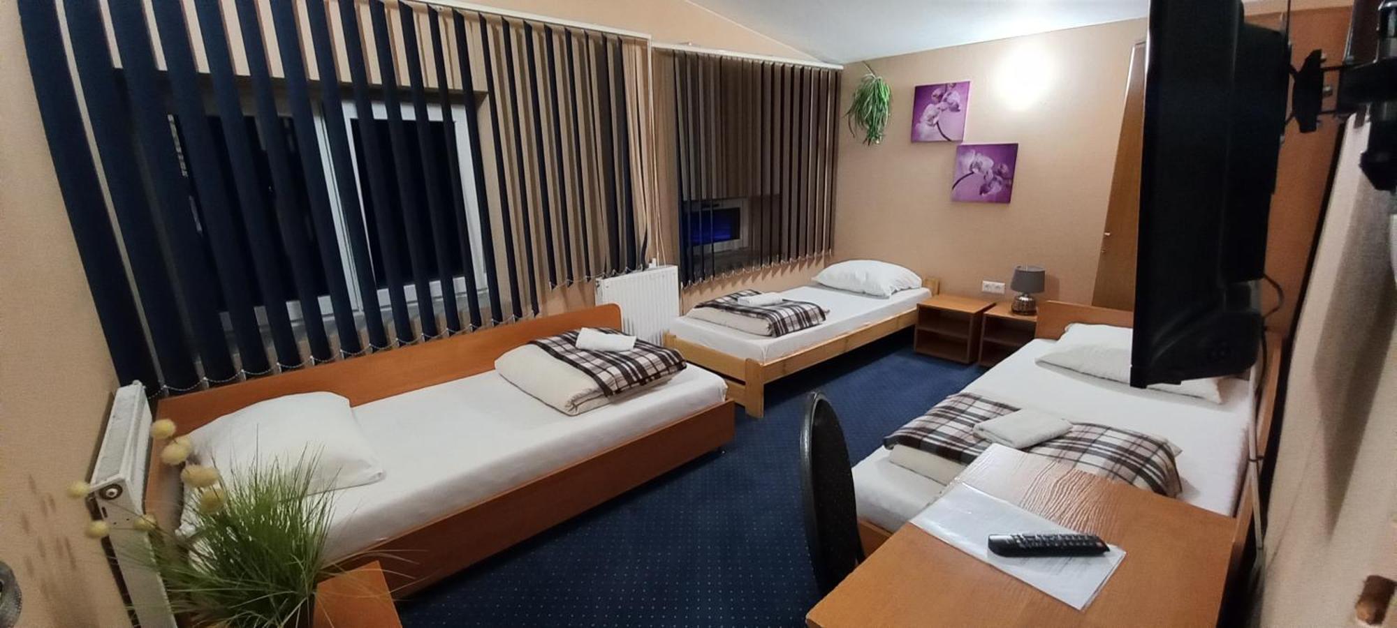 Zajazd Albatros Rzeszow Spa Bagian luar foto