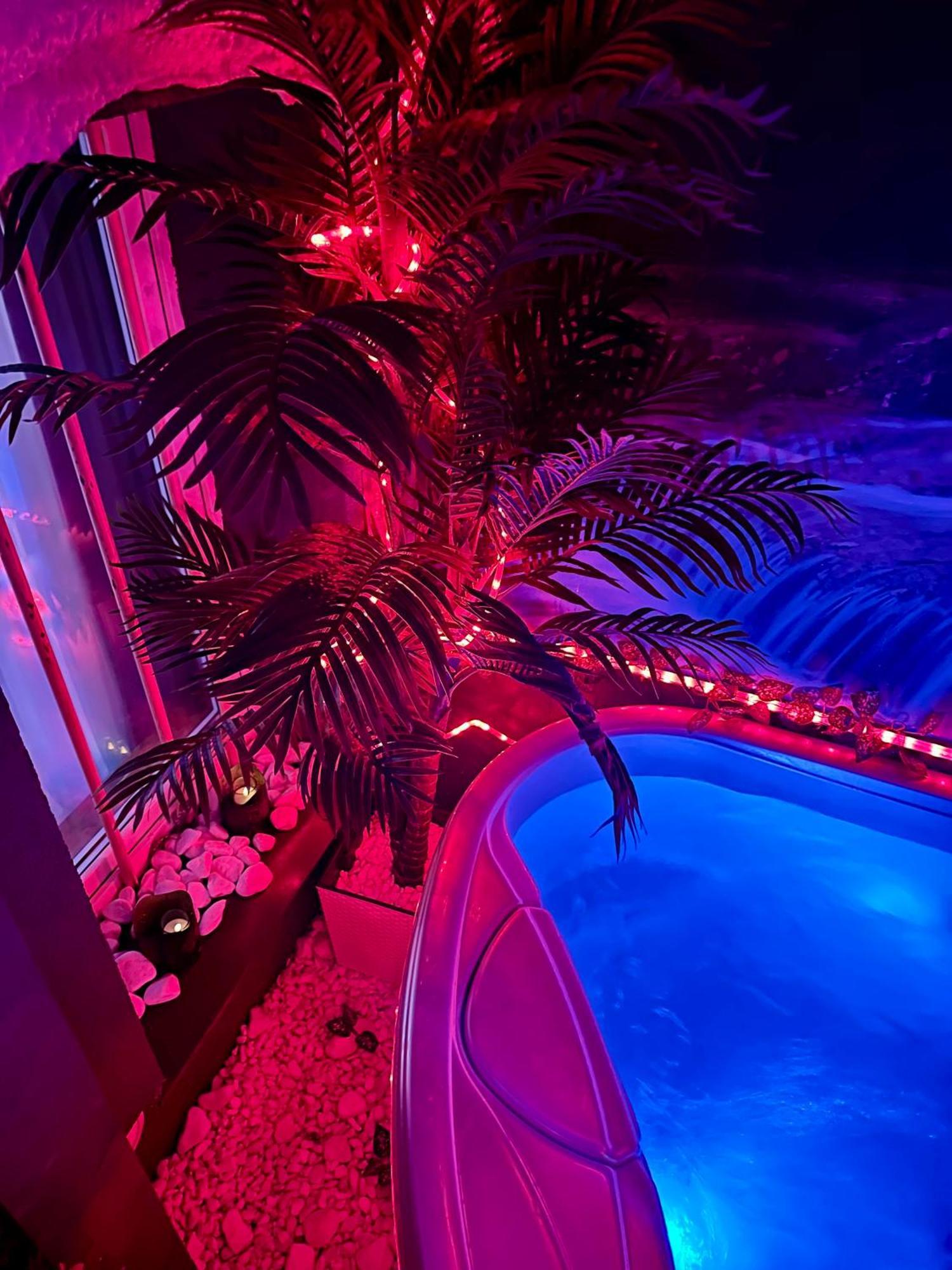 Zajazd Albatros Rzeszow Spa Bagian luar foto