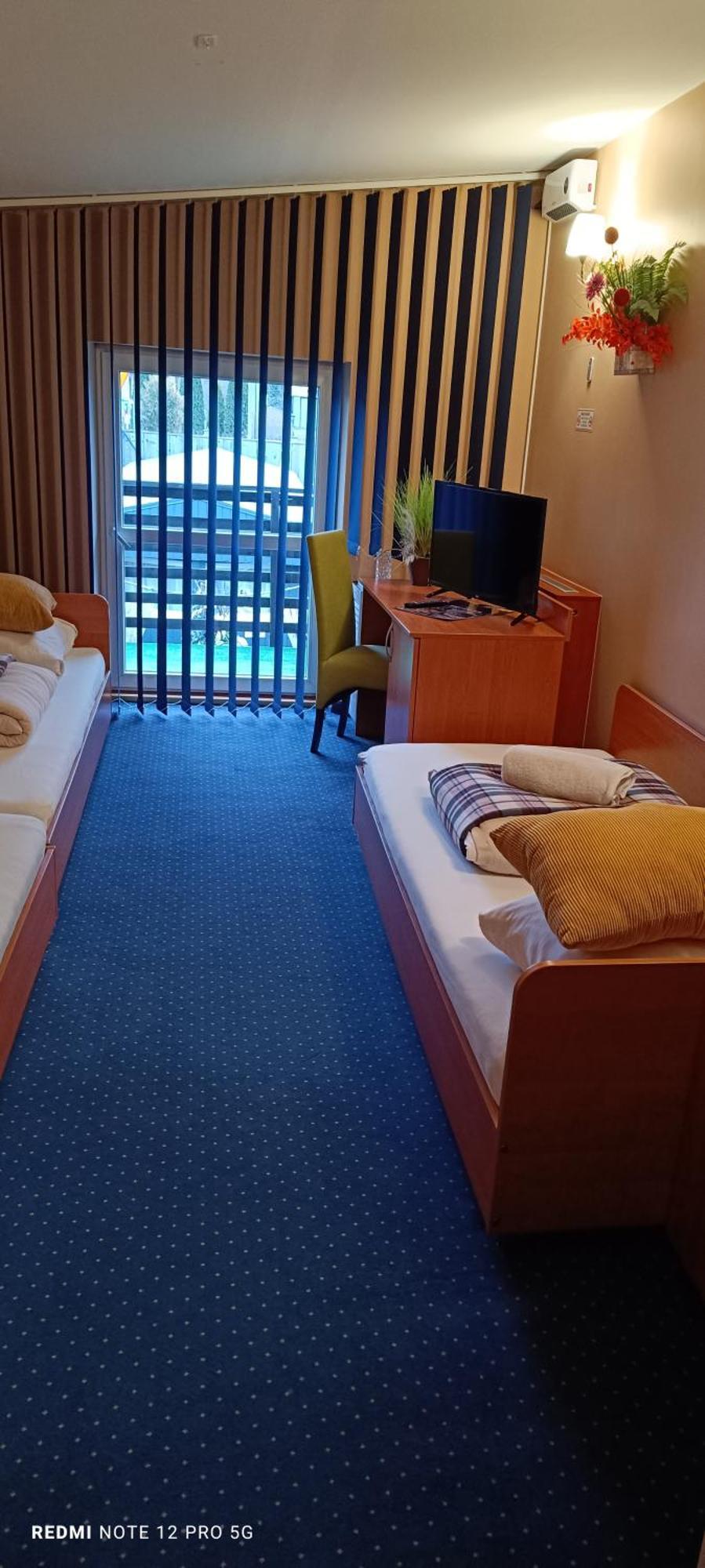 Zajazd Albatros Rzeszow Spa Bagian luar foto