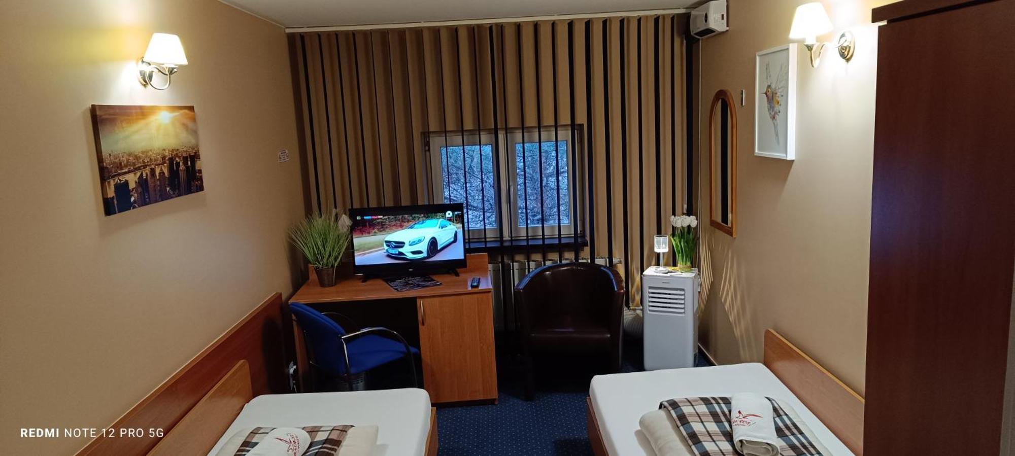 Zajazd Albatros Rzeszow Spa Bagian luar foto
